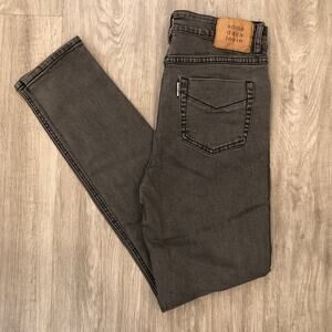 Somedays Lovin' Black Skinny Jeans with Zipper Detail on Front Pockets sz M